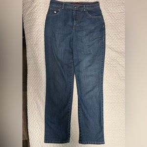 Amanda Gloria Vanderbilt jeans